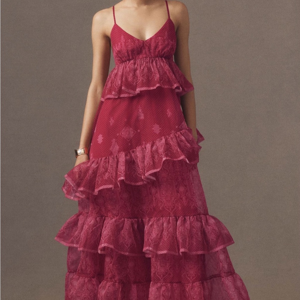 Let Me Be Sleeveless Sheer Tiered
Midi Dress